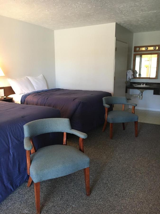 Tanglewood Motel And Log Cabins 马吉谷 外观 照片
