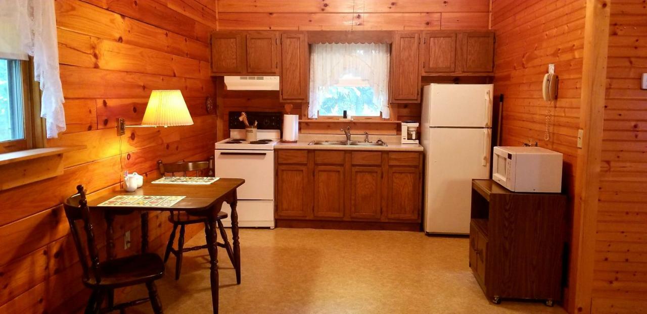 Tanglewood Motel And Log Cabins 马吉谷 外观 照片