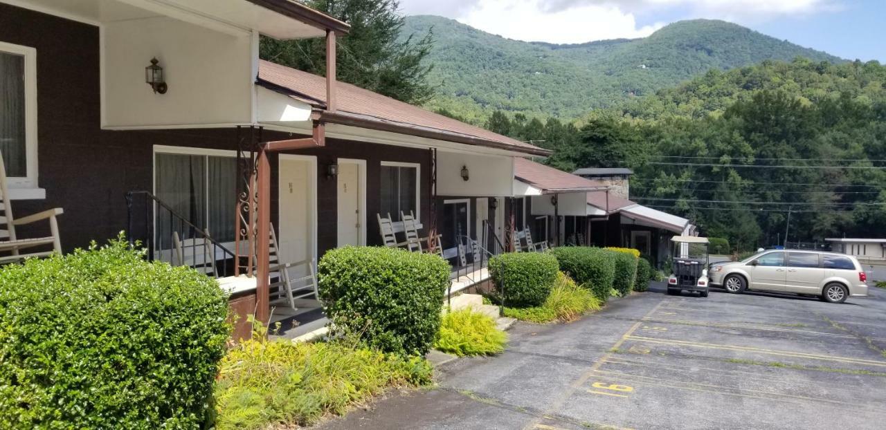 Tanglewood Motel And Log Cabins 马吉谷 外观 照片