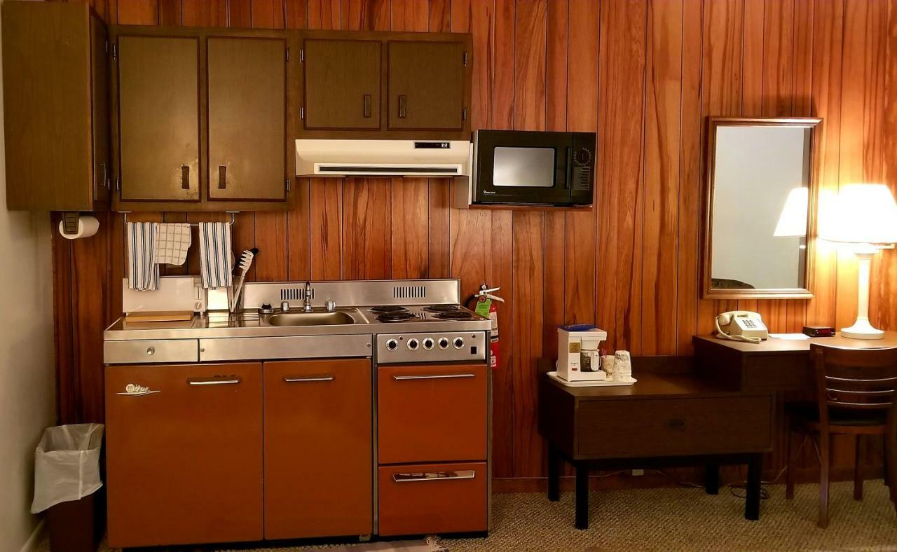 Tanglewood Motel And Log Cabins 马吉谷 外观 照片